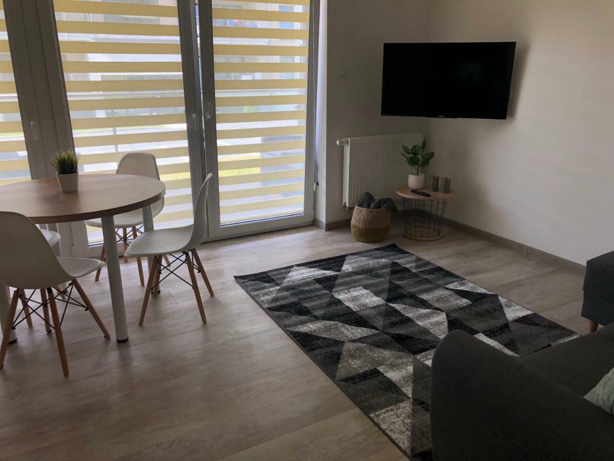 Apartamenty 5 Morz 시아노제티 외부 사진
