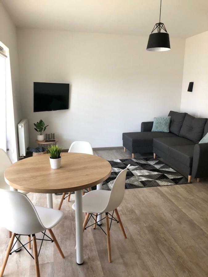 Apartamenty 5 Morz 시아노제티 외부 사진