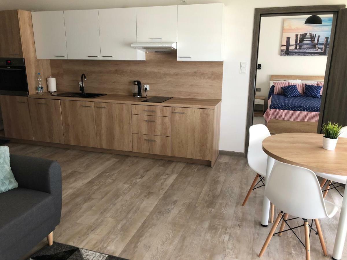 Apartamenty 5 Morz 시아노제티 외부 사진